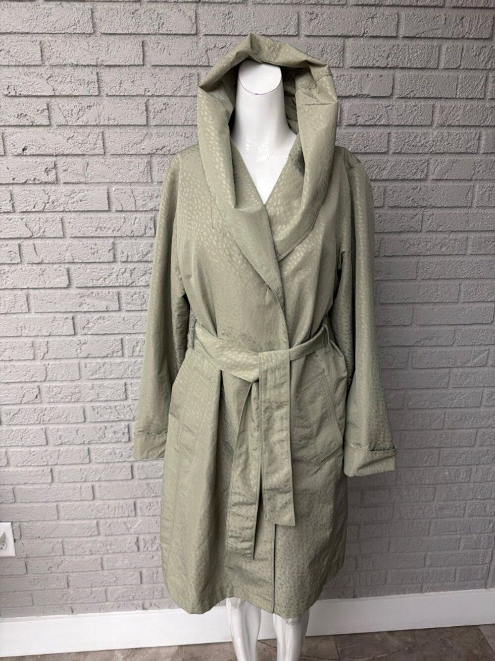 Gallery Women’s Sage Hooded Water-Resistant Trench Coat Size S